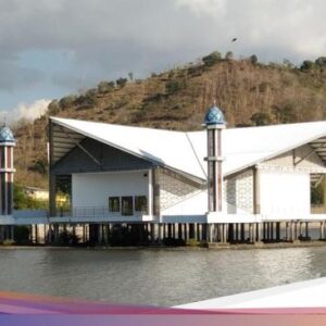 Menelusuri Masjid Terapung Amahami, Ikon Wisata Religi Ke Kota Bima