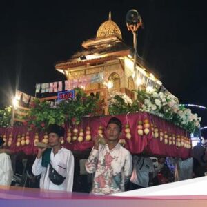 Berbagai Ornamen Cantik Meriahkan Peringatan Maulid Nabi Hingga Malang