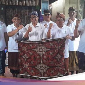 Yayasan Agung Jaya Mandiri Beri Apresiasi Untuk Pengabdi Karya Seni Ke Karangasem