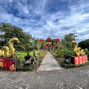 Ornamen Khas Imlek Hiasi Sejumlah Titik Kawasan The Nusa Dua