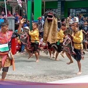 Mengenal Seni Kekayaan Budaya Benjang yang Populer Ke Bandung Timur
