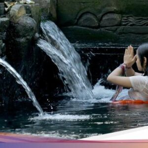 Tata Cara Pelaksanaan Banyu Pinaruh Sehari Sesudah Saraswati