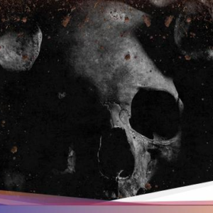 Kisah Mereka yang Hidup Di Balik Bayangan Kelam Teluh