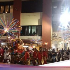 Meriahnya Light Culture Paradise, Karnaval Munas Apeksi Ke Surabaya
