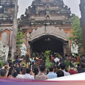 Misa Minggu Palma Di Denpasar, Simbol Sambutan Damai Sebagai Yesus