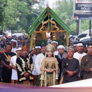 Menguak Makna dan Filosofi Hajat Laut Pangandaran
