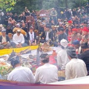 Ngertakeun Bumi Lamba, Ritual Bersyukur Berkah Ke Tangkuban Parahu
