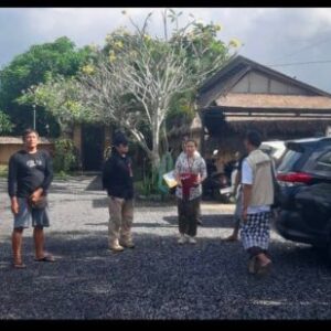 Satpol PP Tabanan Tertibkan Tiga Bangunan Langgar Zona LSD Desa Beraban