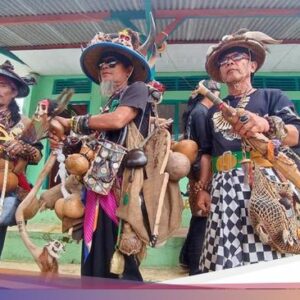 Tampilan Nyentrik dan Langkah Komunitas Karya Seni Buhun Menjaga Kearifan Lokal Dunia Sunda