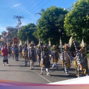 Ribuan Warga Ikut Prosesi Mepeed Puri Agung Karangasem, Jarak Tempuh 4,5 Km