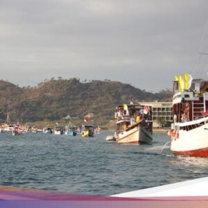 Prosesi Laut Perayaan Seni Golo Koe, Patung Bunda Maria Diarak 9 Kapal-50 Ketinting