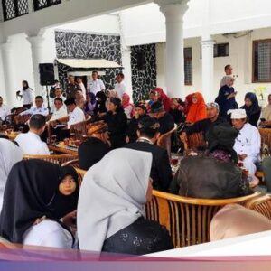 Kebiasaan Nyembah Warga Wanasigra Di Pupuhu Ciamis Jelang Merlawu