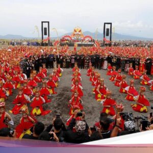 Kemenpar Apresiasi 13 Tahun Konsistensi Gandrung Sewu Banyuwangi