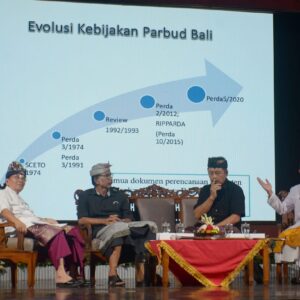 Perjalanan Di Luarnegeri dan Kebiasaan Dunia Harus Saling Menghidupi Bukan Menggerus