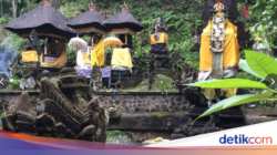 Keunikan Pura Taman Telaga Tawang, Pura Di Dua Mata Air Suci Hingga Karangasem