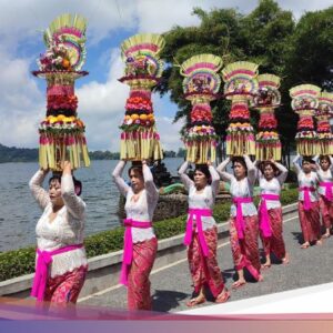 Mengenal Gebogan Untuk Kearifan Lokal Kelompok Hindu Bali