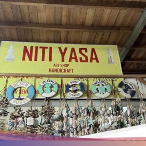 Toko Bersama Nama Bahasa Bali, Sebuah Gaya atau Kebiasaan