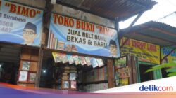 Penjual Bacaan Hingga Surabaya Sepi Pembeli Dari Kurikulum 2013 Diterapkan