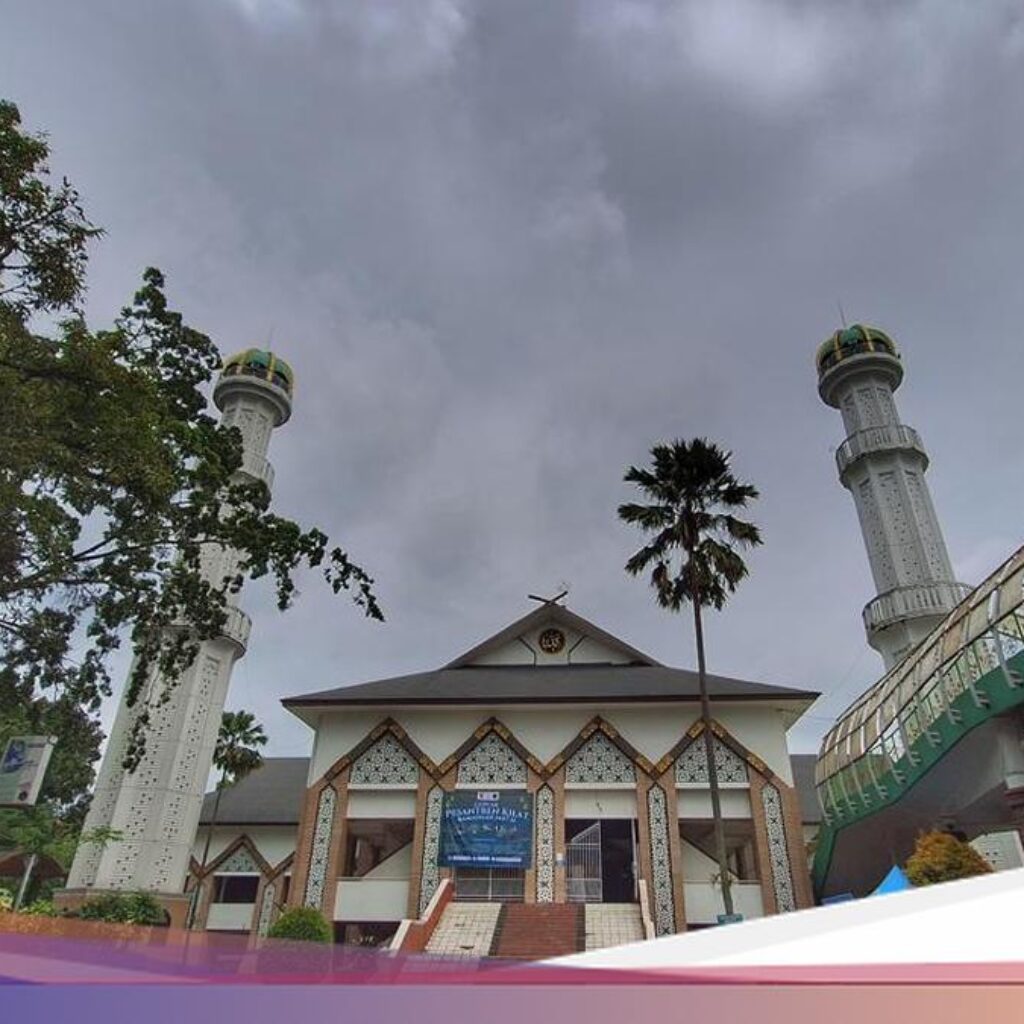 Masjid Agung Al Fathu dan Jejak Sejarah Hijrah Ibu Kota Kabupaten Bandung