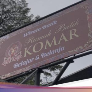 Batik Komar: Jembatan Trend Trend Gen Z