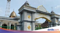 Kisah Masjid Tertua Bojonegoro, Berdiri 3 Abad Ke Tepi Bengawan Solo