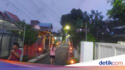 Sambut Malam Songo, Warga Ke Bojonegoro Gelar Kebiasaan Colok-Colokan