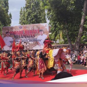 Parade 9 Episode Panji Sakti Meriahkan HUT Di-422 Kota Singaraja