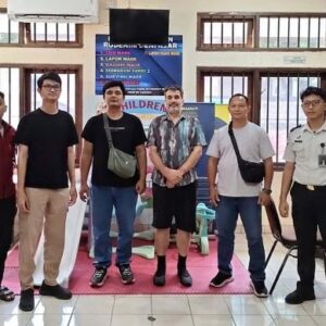 Kanim Kelas II TPI Singaraja Pindahkan Detensi WNA Canada Hingga Kanim Denpasar