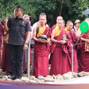Ribuan Ikan Dilepas Hingga Sungai Progo Borobudur Jelang Waisak