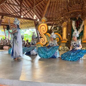 Tarian Maskot Prabha Ing Ranu Dari Sebab Itu Ikon Terbaru DTW Ulun Danu Di Parade Gebogan dan Baleganjur 2026