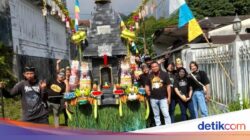 Semarak Ratusan Warga Prigen Arak Ancak Di Kearifan Lokal Sedekah Bumi