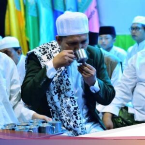 Mengintip Kebiasaan Minum Susu Putih Hingga Ponpes Situbondo Sambut 1 Muharam