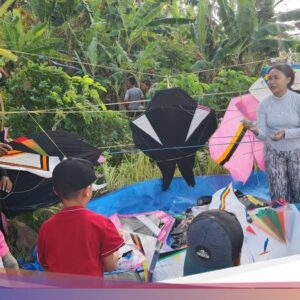 Layang-layang Di Luar Kota Adu Imajinasi Perayaan Seni Ke Ponorogo