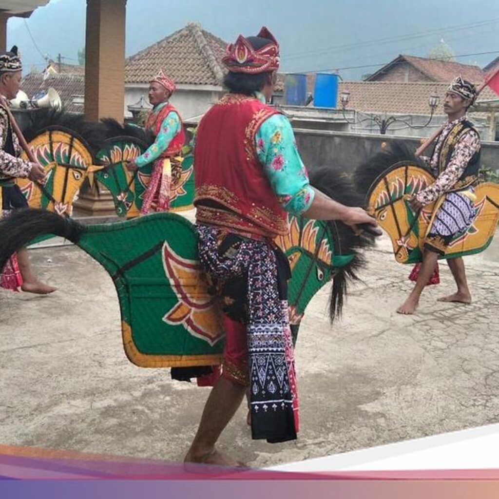 Tari Keramat yang Tetap Pentas Tanpa Penonton