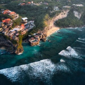 Penanaman Modal Villa Di Uluwatu Kian Dilirik, Betterplace Ungkap Gaya dan Potensi Pasarnya