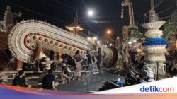 Antusiasnya Peserta Lomba Penjor Di Kemoning Klungkung, Satu Penjor Rp 45 Juta