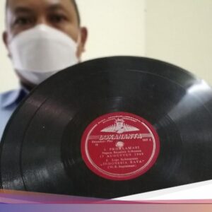 5 Tempat Berburu Piringan Hitam Di Bandung